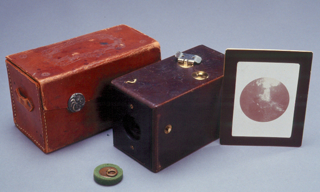 L'appareil Kodak de 1888  Avancer avec courage : Lord et Lady Aberdeen  dans la vallée de l'Okanagan