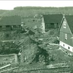 North end homes, with the Niagara Escarpment to the south