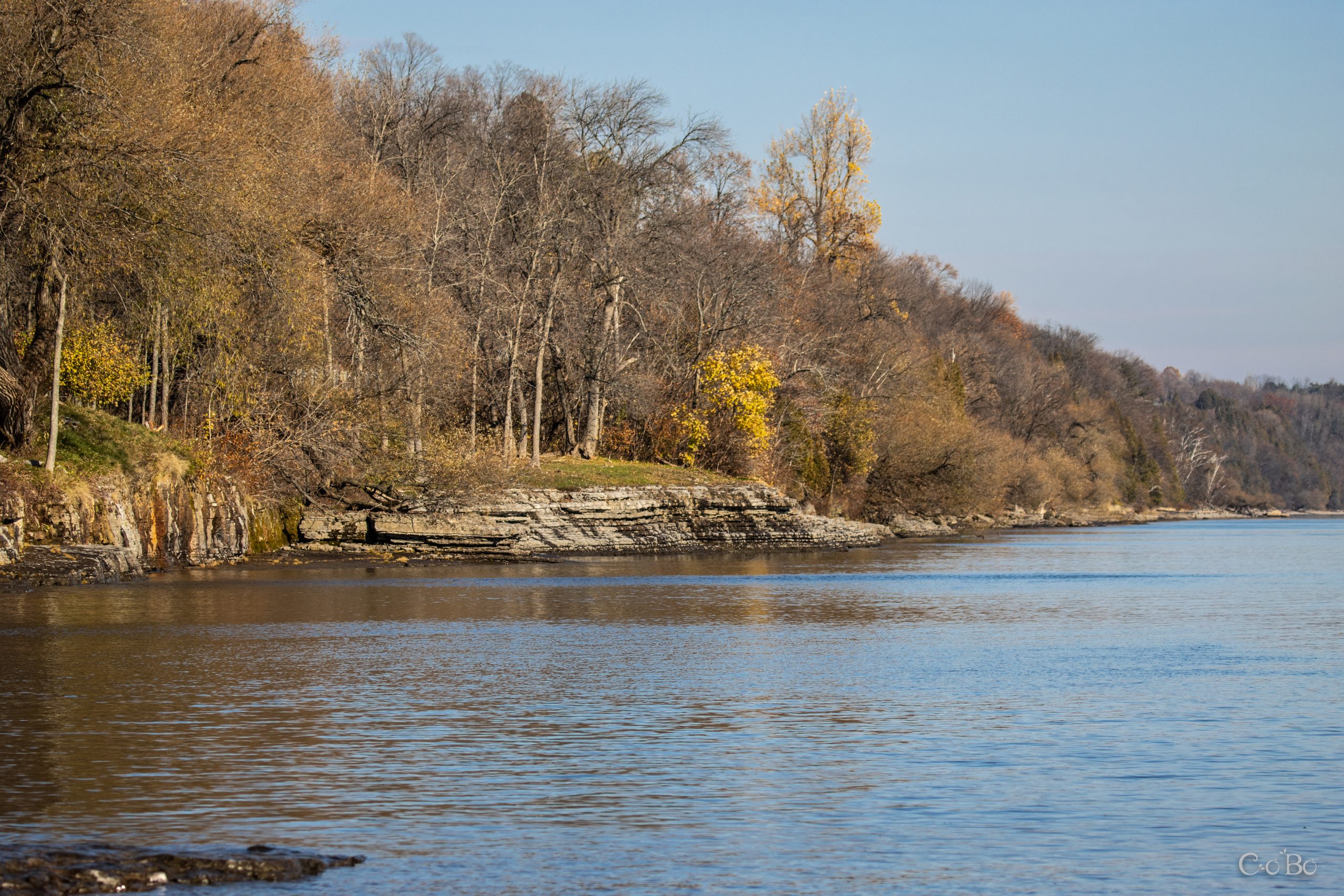 Landscape, river shore at Grondines in autumn.