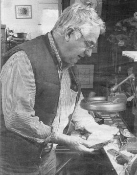 Graham Beard with his fossil collection, circa 2005 | Paleontology on ...